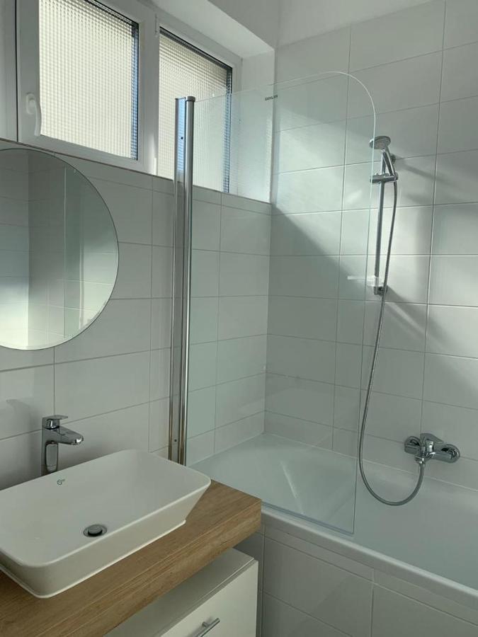 Bb Residence Арад Екстериор снимка