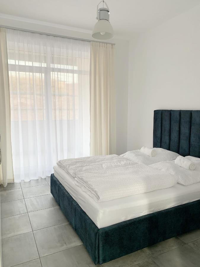 Bb Residence Арад Екстериор снимка