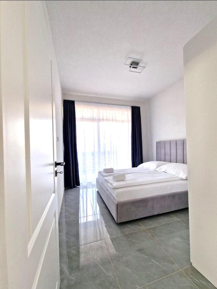 Bb Residence Арад Екстериор снимка